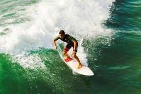 全面解析：爱游戏中心