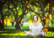 新手入门指南：爱游戏中心