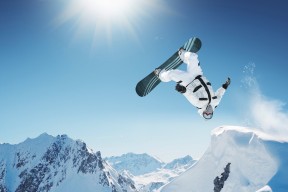 平台特色解析功能介绍：爱游戏部门